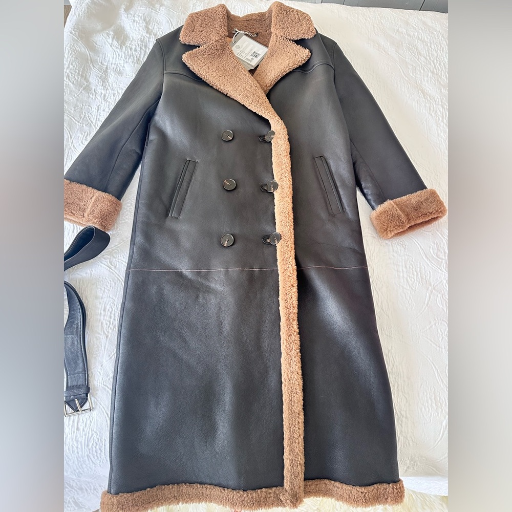Drejani Genuine Lambskin Shearling Coat • Brown & Camel - Picture 3 of 17